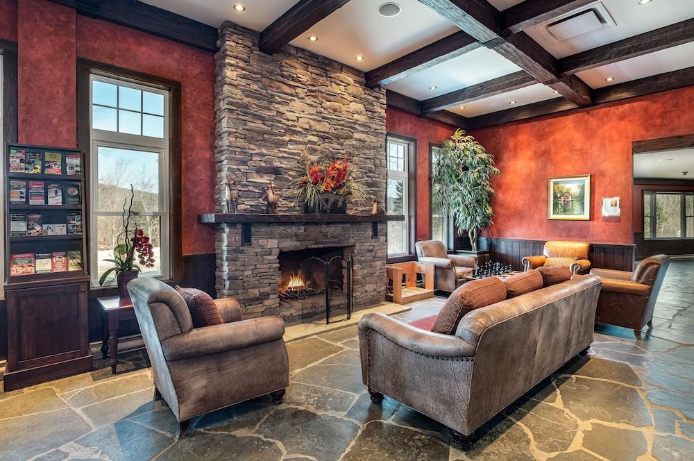 Cap Tremblant Mountain Resort Монт-Тремблант Екстериор снимка