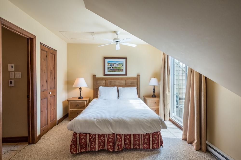 Cap Tremblant Mountain Resort Монт-Тремблант Екстериор снимка