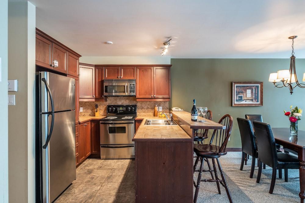 Cap Tremblant Mountain Resort Монт-Тремблант Екстериор снимка