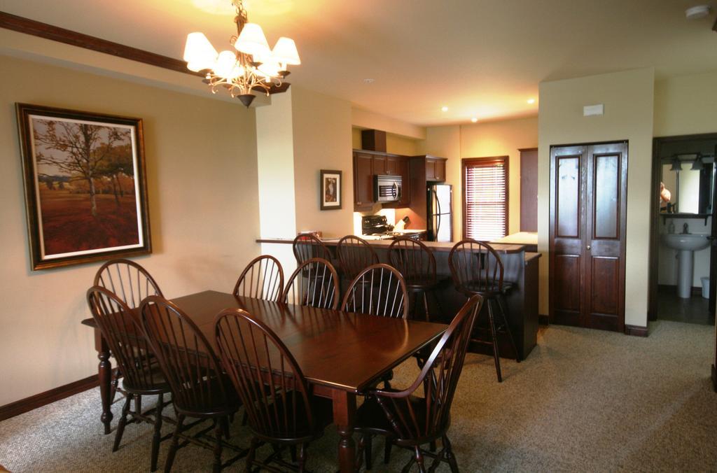 Cap Tremblant Mountain Resort Монт-Тремблант Стая снимка